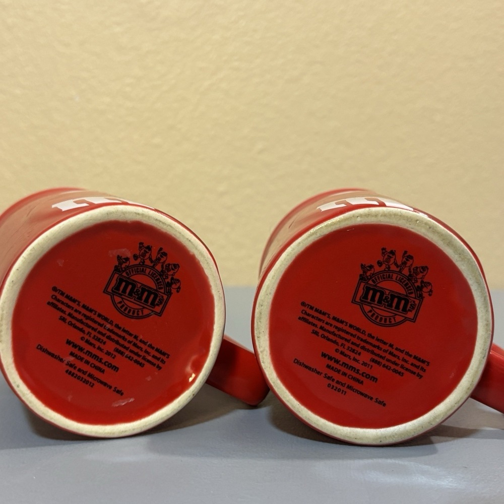 Two M&M's Red Mugs 12 oz Coffee Tea Cups Collectible Official Licensed 2011-2012 - Picture 5 of 10